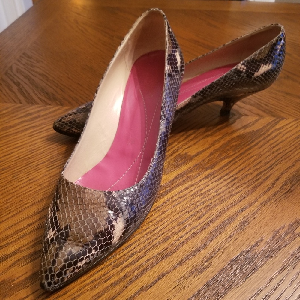 👠Kate Spade Snakeskin Kitten heels 👠